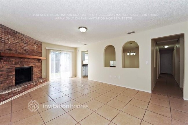 1830 E Oakwood Loop in Bartow, FL - Building Photo - Building Photo