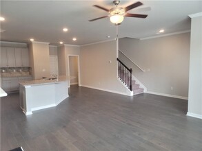4384 Sunny Oak Ln in Norcross, GA - Building Photo - Building Photo
