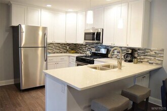 6626 Erie Rd in Derby, NY - Building Photo - Building Photo