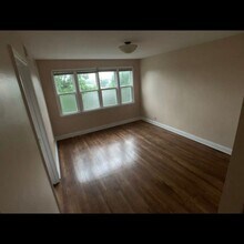 2542 N Newcastle Ave-Unit -3 in Chicago, IL - Building Photo - Building Photo