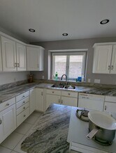 20870 Balinski Dr in Clinton Township, MI - Building Photo - Building Photo