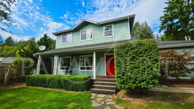 property at 70 NE Wagon Wheel Rd