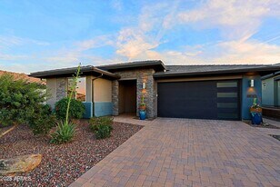 17811 E Cindercone Rd in Rio Verde, AZ - Building Photo