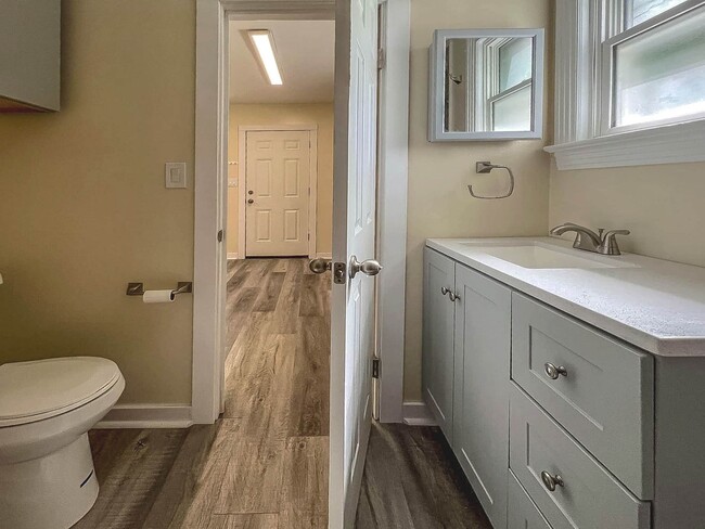property at 862 Kenmore Blvd