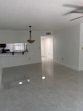 5835 W 20th Ave in Hialeah, FL - Building Photo - Building Photo