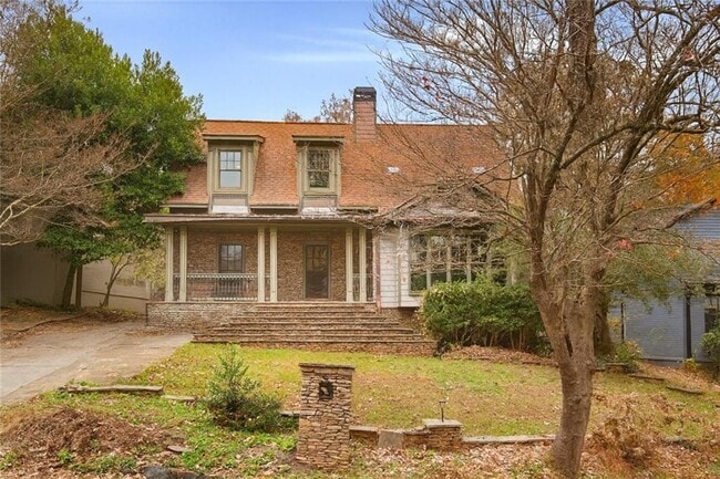 451 Hascall Rd NW in Atlanta, GA - Building Photo - Building Photo