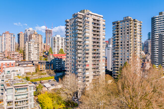 The Tallinn in Vancouver, BC - Building Photo - Primary Photo