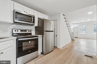 2508 N Sartain St in Philadelphia, PA - Building Photo - Building Photo