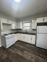 127 Bidwell Ave, Unit 1 in Jersey City, NJ - Building Photo