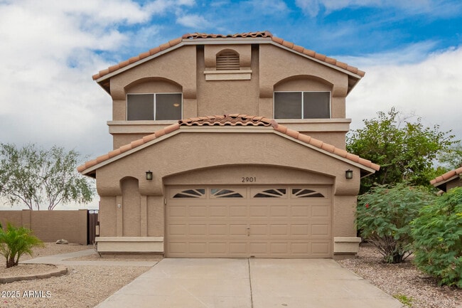 2901 E Woodland Dr in Phoenix, AZ - Building Photo - Building Photo