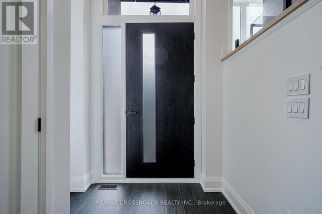 108 Park St in Toronto, ON - Building Photo - Building Photo