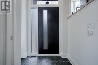 108 Park St in Toronto, ON - Building Photo - Building Photo