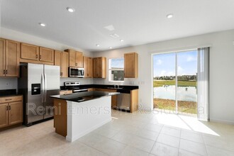 999 Spring Palms Lp in Alafaya, FL - Building Photo - Building Photo