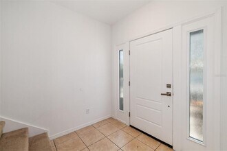 650 Central Ave in Sarasota, FL - Building Photo - Building Photo