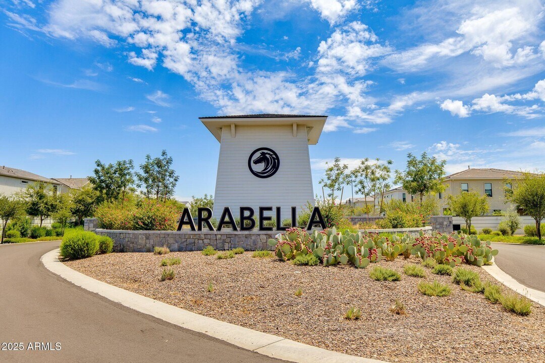 4819 E Paddock Pl in Scottsdale, AZ - Building Photo