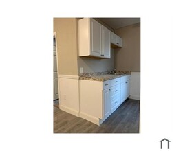 30 Columbia St-Unit -2 in Worcester, MA - Building Photo - Building Photo