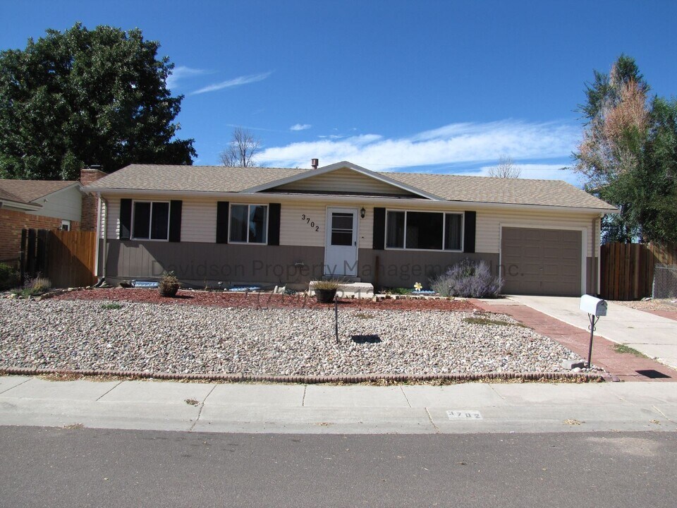 3702 Indian Pipe Cir in Colorado Springs, CO - Building Photo