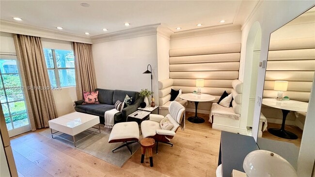 property at 736 13th St