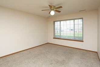 Spacious Apartments minutes from everything in Ames, IA - Building Photo - Interior Photo
