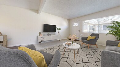 1210 Amethyst St in Redondo Beach, CA - Foto de edificio - Building Photo