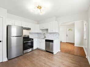 120 Webster Ave in Stratford, NJ - Building Photo - Building Photo