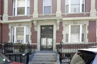 1044 Findlay Ave in Bronx, NY - Foto de edificio - Building Photo