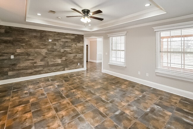 242 Glenwood Dr in Madison, MS - Building Photo - Building Photo