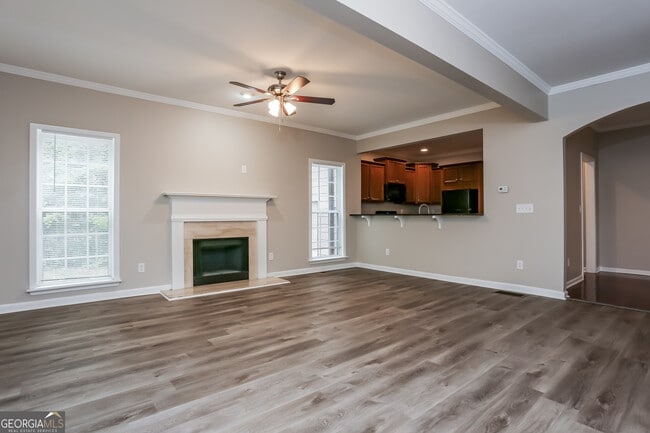 2041 Pryor Rd SW in Atlanta, GA - Building Photo - Building Photo