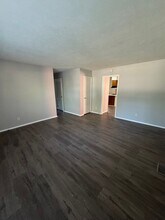 2610 Saturn Dr in Indianapolis, IN - Building Photo - Building Photo