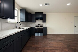 14704 O Hara Dr in Houston, TX - Building Photo - Building Photo