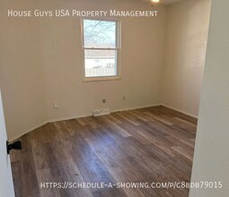 2903 Tepee Ave in Independence, MO - Building Photo - Building Photo