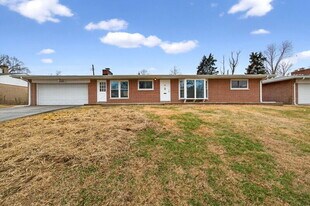 9475 Yorktown Dr in St. Louis, MO - Building Photo