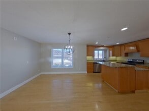 606 Lincoln Dr NE in Saint Michael, MN - Building Photo - Building Photo