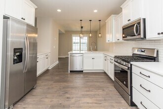 10727 Clock Tower Dr in Countryside, IL - Building Photo - Building Photo