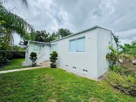 920 N 26th Ave in Hollywood, FL - Building Photo