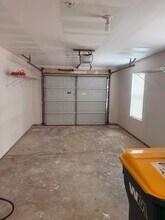 7438 Lacy Dr in Belleville, MI - Building Photo - Building Photo