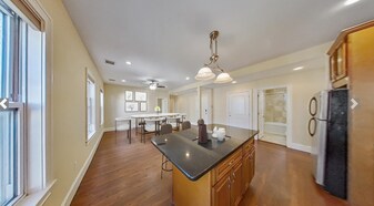 81 Hillside St, Unit 2 in Boston, MA - Building Photo