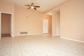 14701 Calhoun Dr in Horizon City, TX - Building Photo - Building Photo