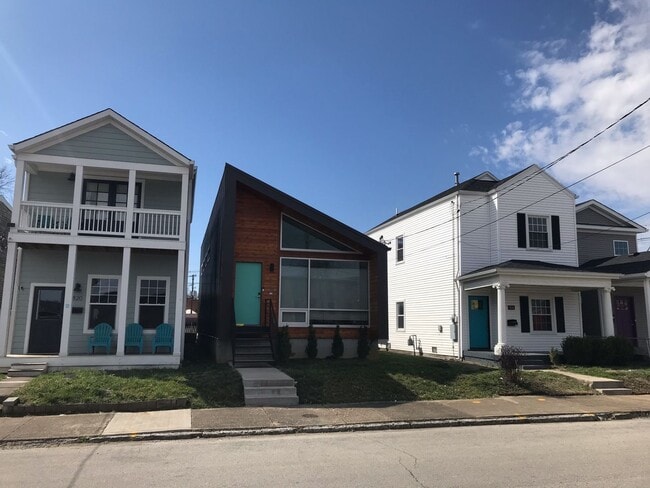 816 Ash St in Louisville, KY - Building Photo - Building Photo