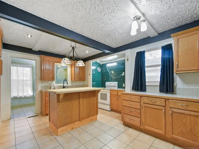 1716 1st Ave SW in Ardmore, OK - Building Photo - Building Photo