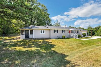 2103 Concord Lake Rd in Kannapolis, NC - Building Photo - Building Photo