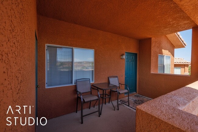 335 Colleen Ct in Mesquite, NV - Building Photo - Building Photo