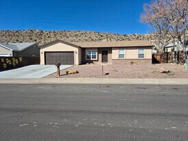 2307 N 5th St in Canon City, CO - Building Photo