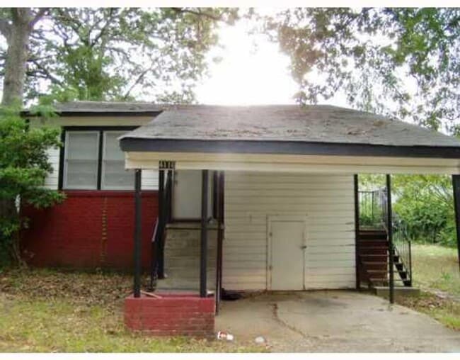 4116 Southern Ave