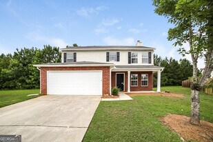 515 Abercorn Ct in College Park, GA - Building Photo