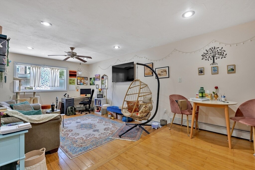 55 Cummings Rd in Boston, MA - Building Photo