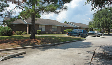 Countryside Apartments in Fernandina Beach, FL - Foto de edificio - Building Photo
