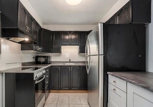 158 McArthur Ave. in Ottawa, ON - Building Photo - Building Photo