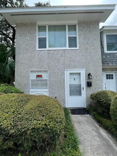 property at 440 Park Ave