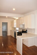 100 Cottage Pl in Long Branch, NJ - Building Photo - Building Photo